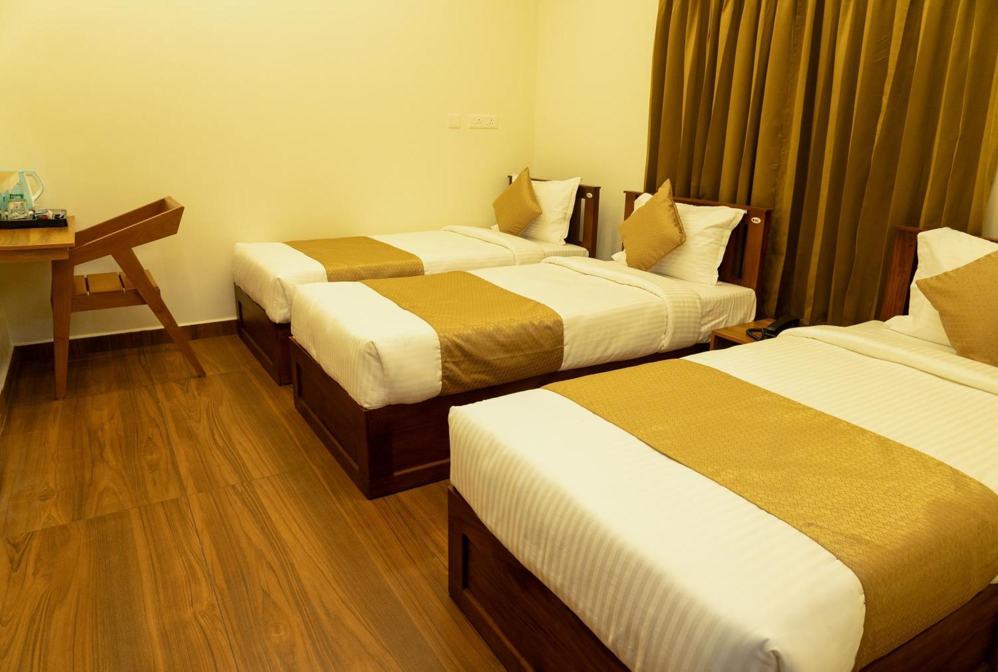 Hotel Fly View Airport Residency Nedumbassery Exterior foto